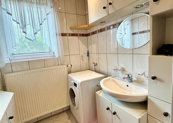 Gesaeuse منزل للإقامة *